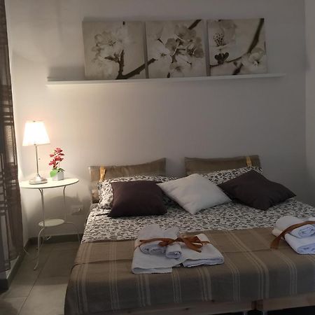 Case Vacanze Le Rose Villa Noto Bagian luar foto