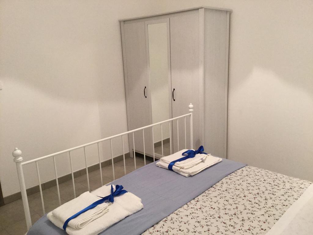Case Vacanze Le Rose Villa Noto Bagian luar foto