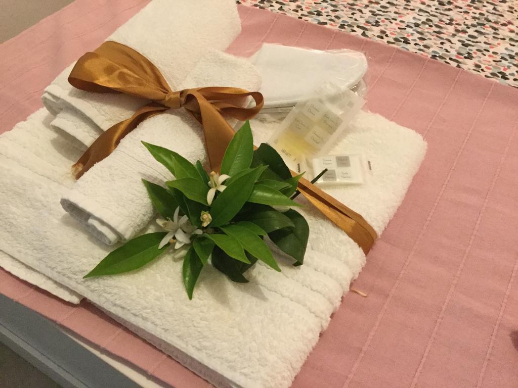 Case Vacanze Le Rose Villa Noto Bagian luar foto